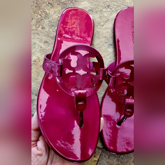 Tory Burch Miller Soft Patent Leather Hot Pink size 8.5 - Picture 7 of 9